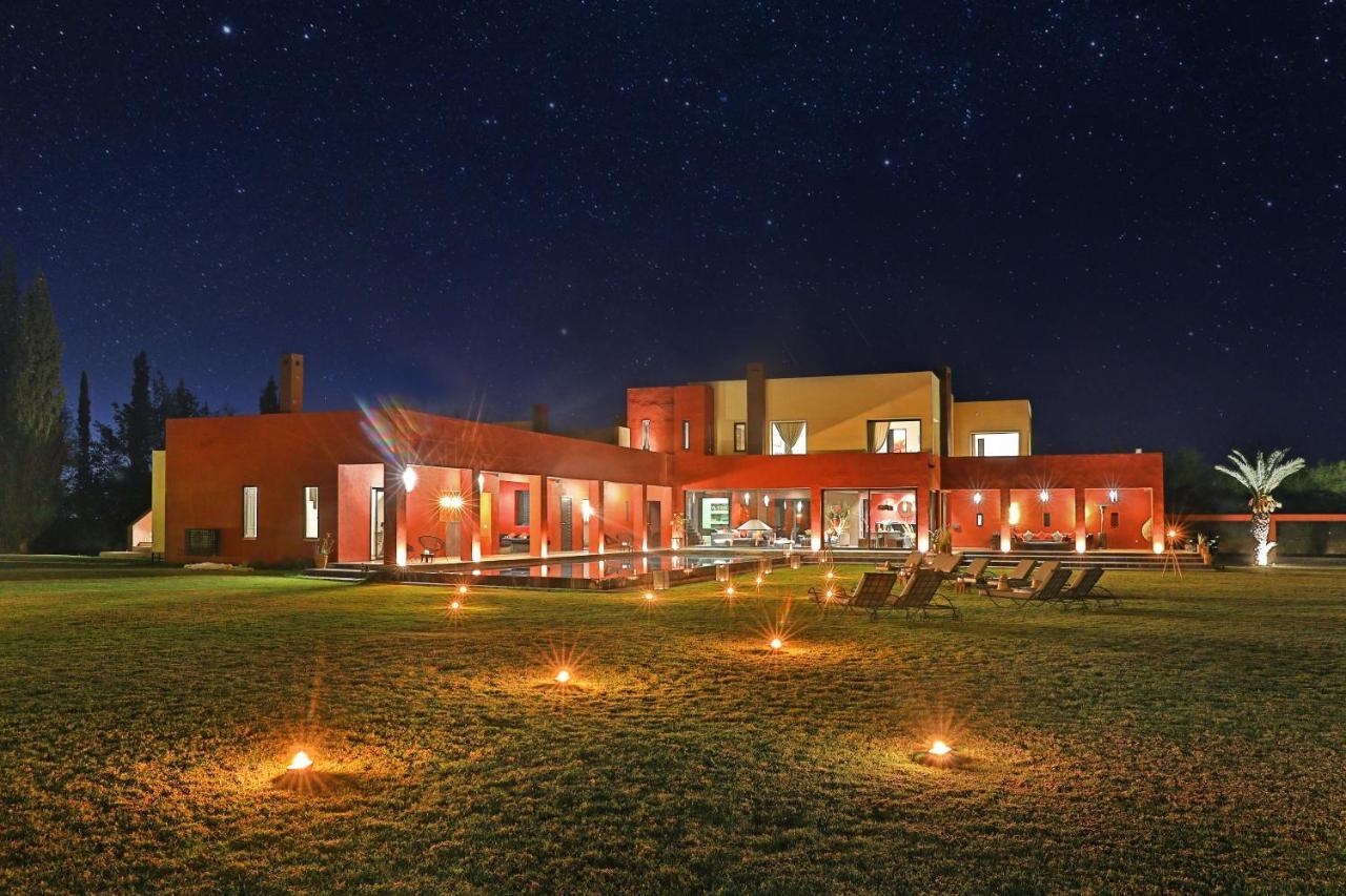 Dar Noujoum Hotel Ait Bou Zguia Luaran gambar