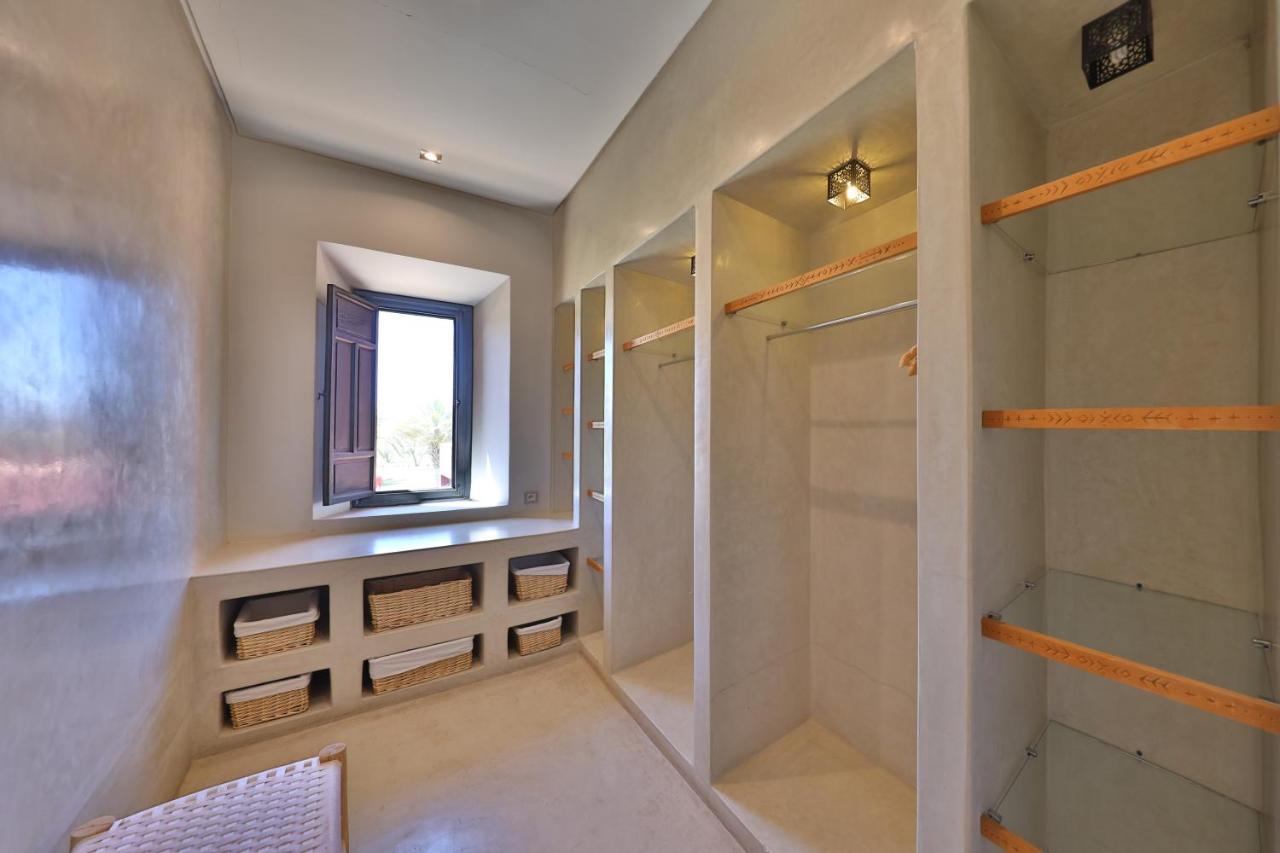Dar Noujoum Hotel Ait Bou Zguia Luaran gambar