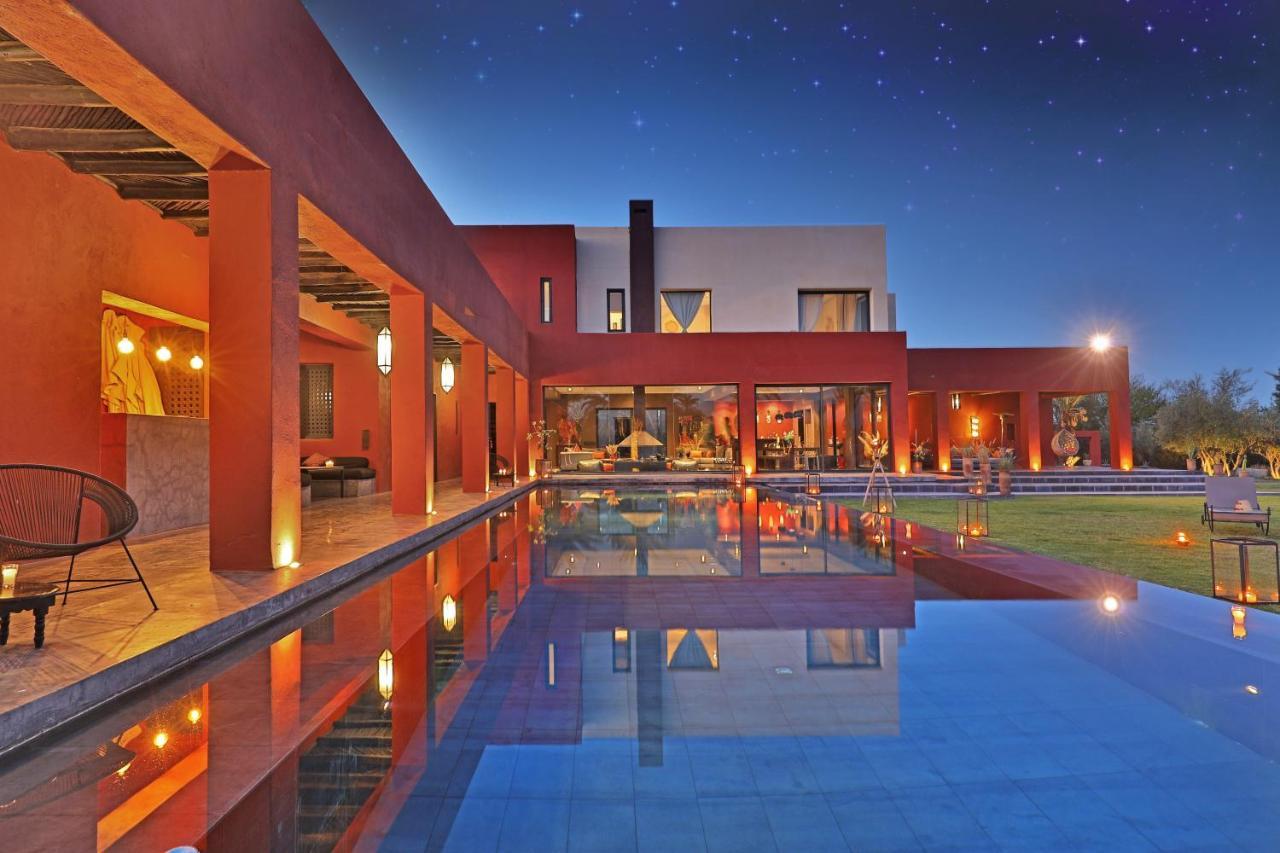 Dar Noujoum Hotel Ait Bou Zguia Luaran gambar
